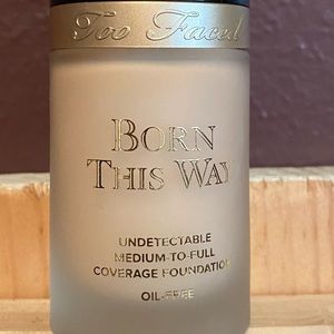 Too Faced Born This Way Foundation
